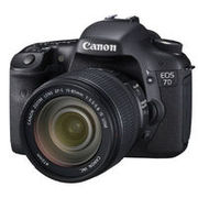 Canon EOS 7D Digital Camera with 18-135mm len
